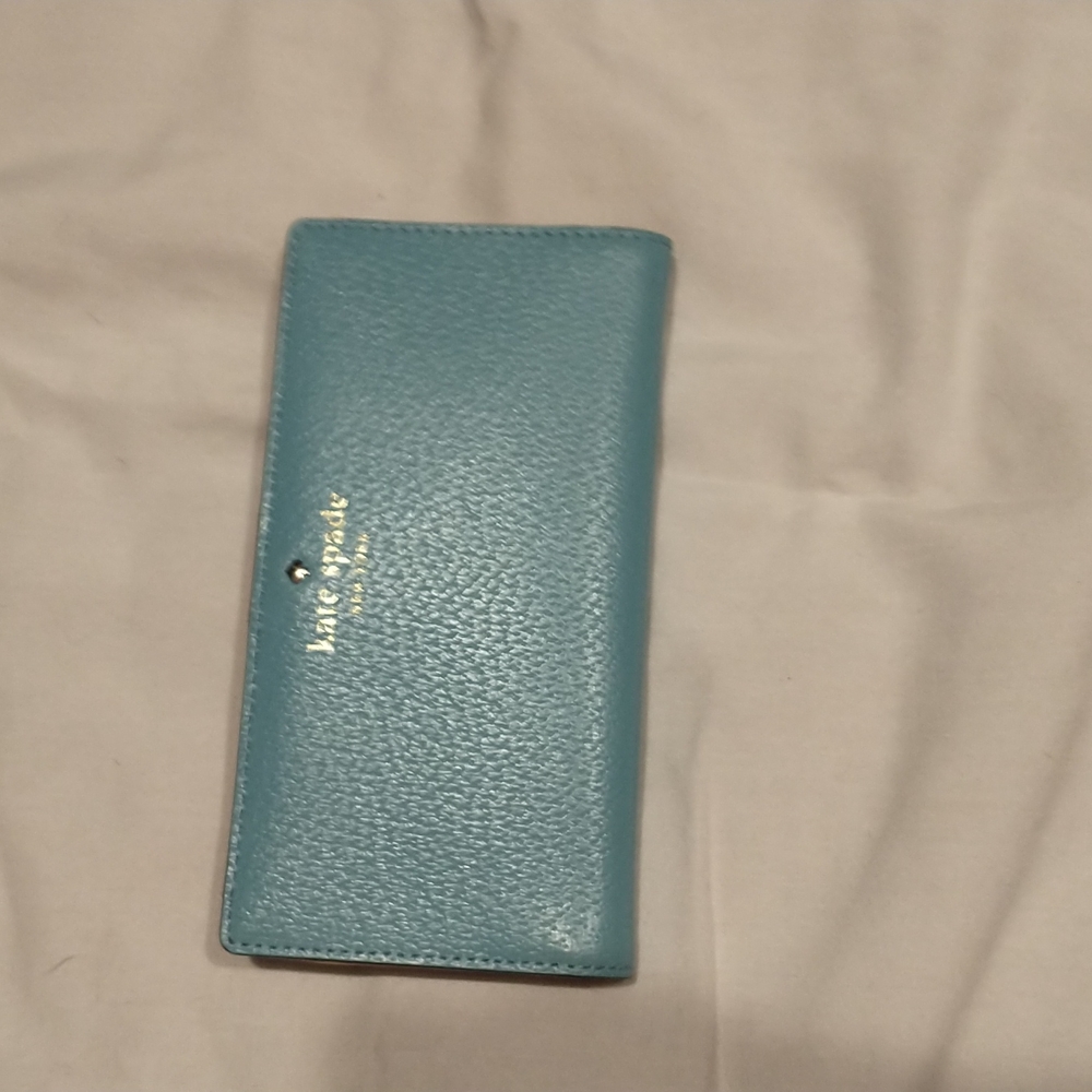 Kate Spade bi fold wallet